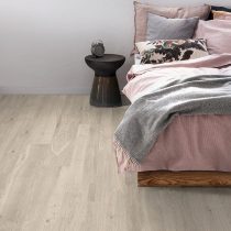   EGGER PRO CLASSIC White Corton Oak Laminált padló 7/31 4V EPL051